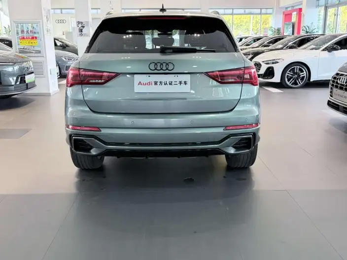 AUDI Q3 2023 Model 45 TFSI quattro Fashion Dynamic Model