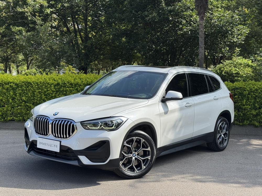 BMW X1 2022 sDrive25Li Leading – фото 1