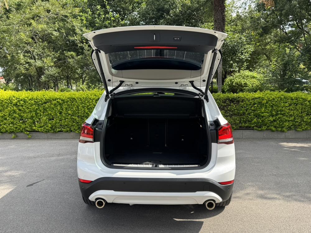 BMW X1 2022 sDrive25Li Leading – фото 9