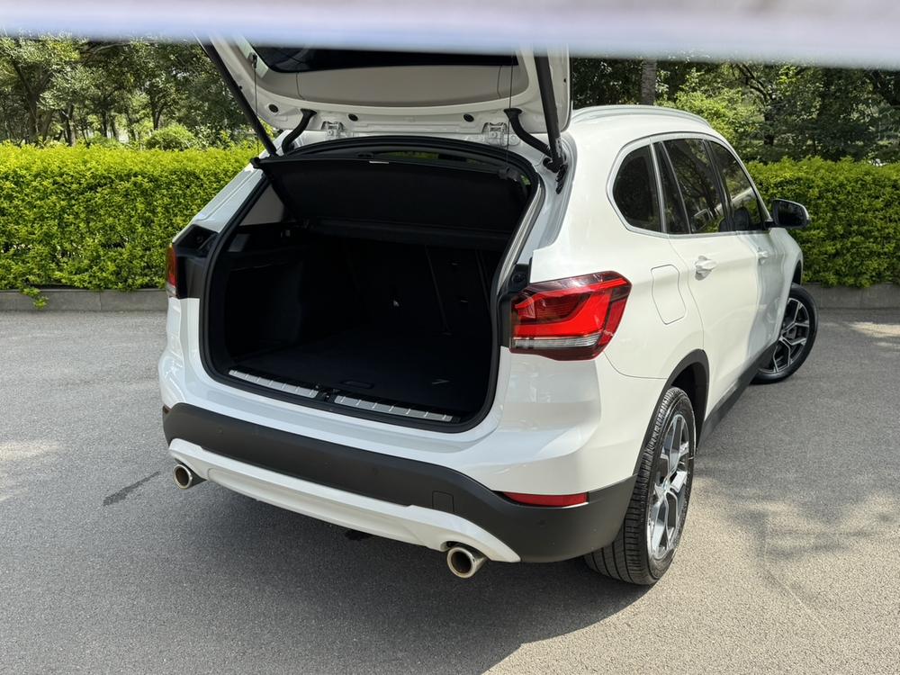 BMW X1 2022 sDrive25Li Leading – фото 10