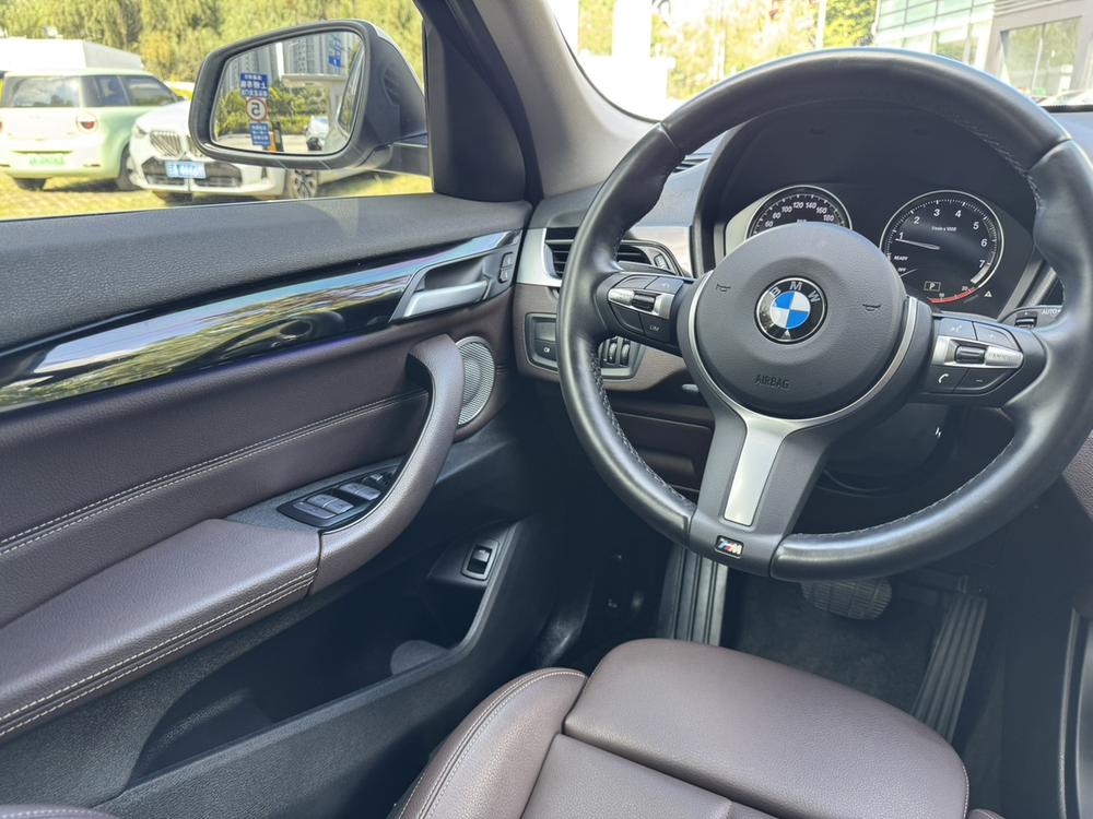 BMW X1 2022 sDrive25Li Leading – фото 19