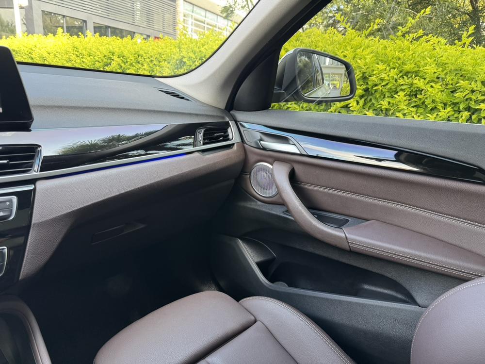 BMW X1 2022 sDrive25Li Leading – фото 20