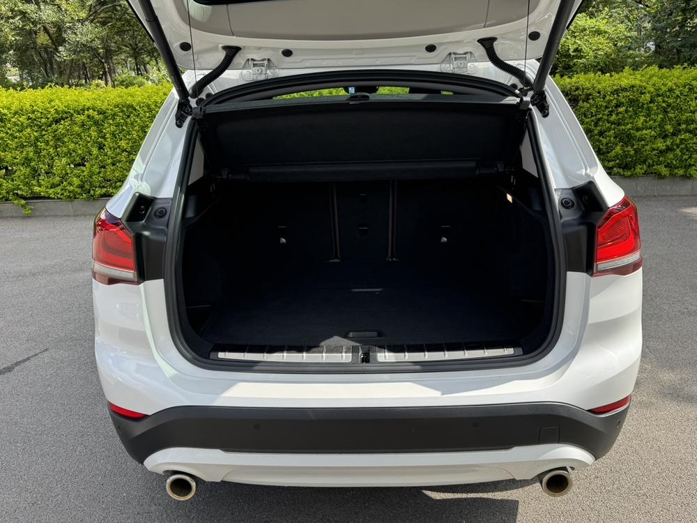 BMW X1 2022 sDrive25Li Leading – фото 23