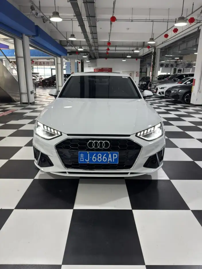 Audi A4 L 2024 Model 40 TFSI Fashion Dynamic Model – фото 2