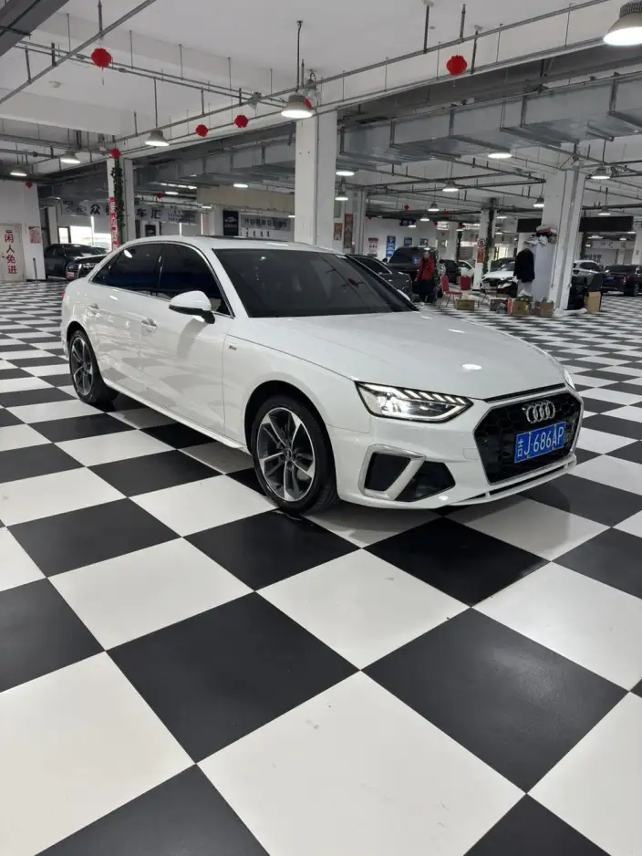 Audi A4 L 2024 Model 40 TFSI Fashion Dynamic Model – фото 3
