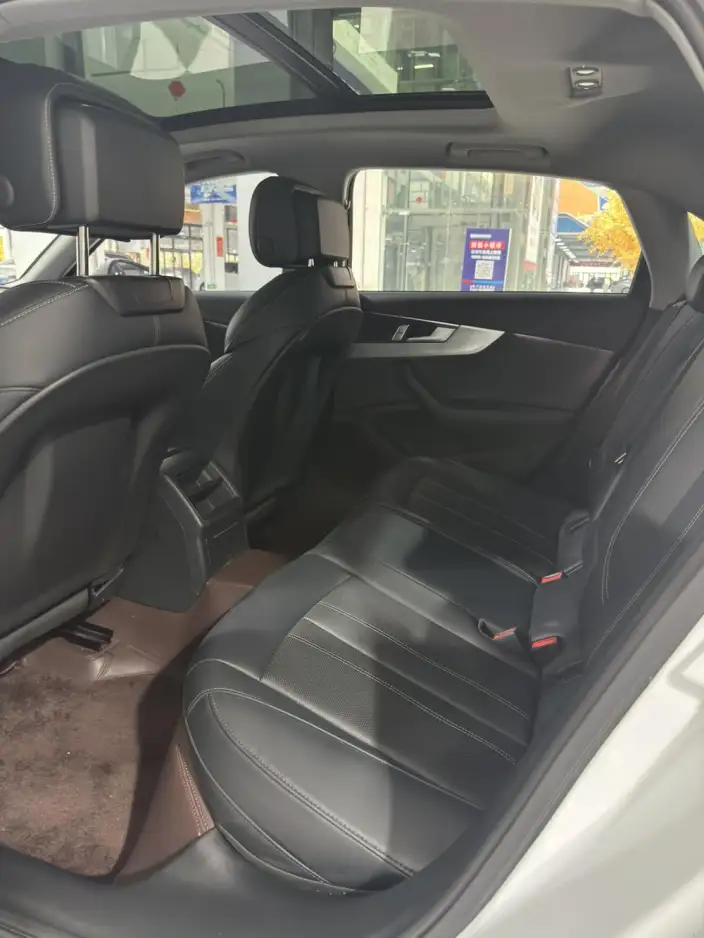 Audi A4 L 2024 Model 40 TFSI Fashion Dynamic Model – фото 7