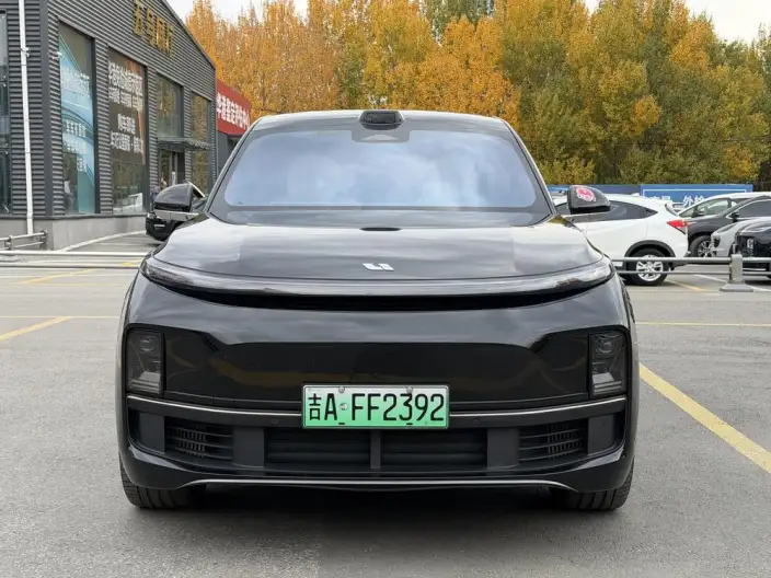 Li Auto L8 2024 Model Max Edition