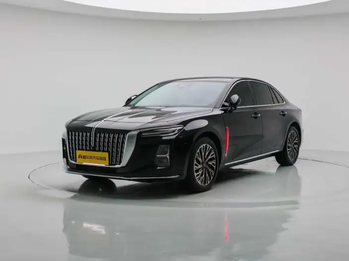 Hongqi H5 2025 Model 2.0T Automatic Flag Enjoy Edition