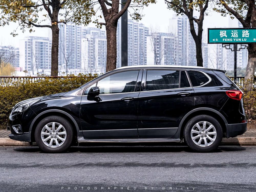 Buick Envision Модель 2018 года 20T 2WD Elite – фото 2
