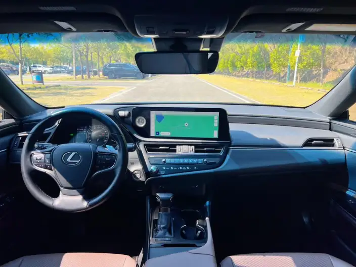 Lexus ES 2022 Model 300h Superior Edition – фото 7