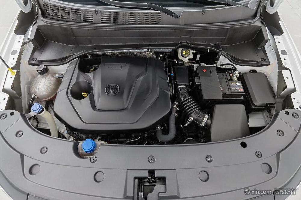 Changan CS35 PLUS Раздел 2023 Changxiang Edition Blue whale NE 1.4T DCT Luxury – фото 5