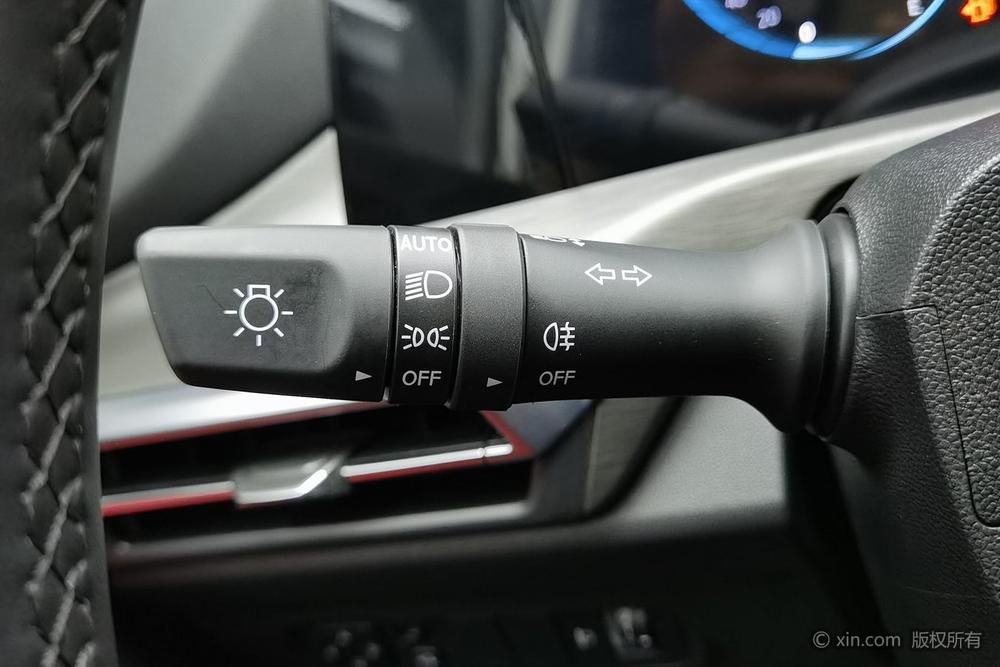 Changan CS35 PLUS Раздел 2023 Changxiang Edition Blue whale NE 1.4T DCT Luxury – фото 15