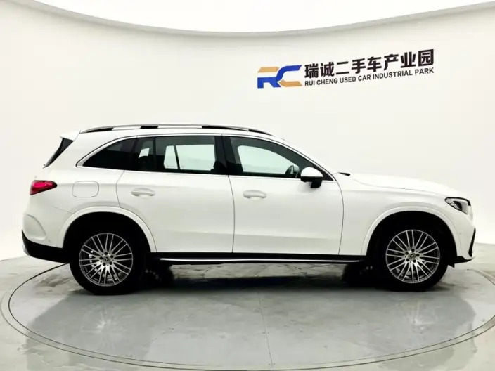 Mercedes-Benz GLC 2025 Model GLC 300 L 4MATIC Dynamic Model 7 seat – фото 7