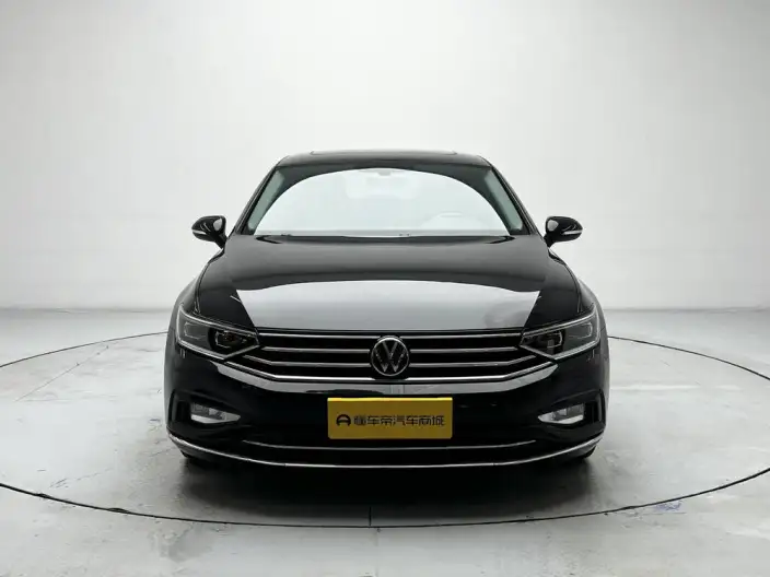 Volkswagen Magotan 2020 Model 330TSI DSG Luxury Model – фото 2