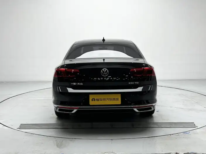 Volkswagen Magotan 2020 Model 330TSI DSG Luxury Model – фото 6