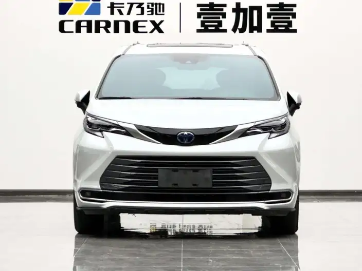 Toyota Sienna 2021 Model 2.5L Hybrid Supreme Edition – фото 2