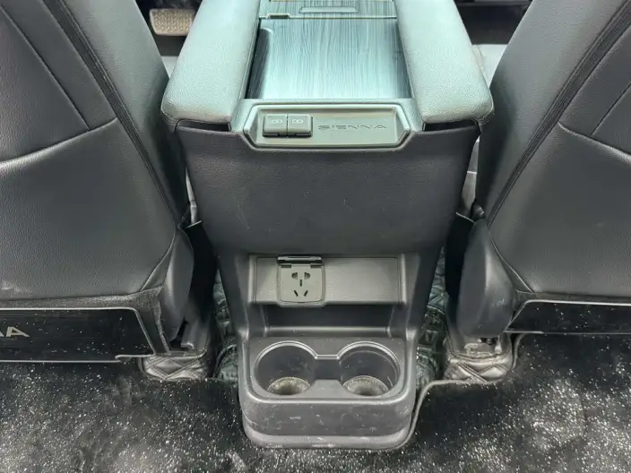 Toyota Sienna 2021 Model 2.5L Hybrid Supreme Edition – фото 8
