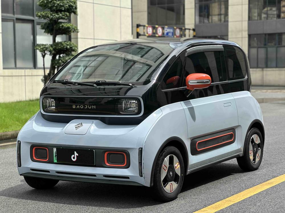 Baojun KiWi EV 2022 Designer Light Edition Lithium Ternary – фото 1