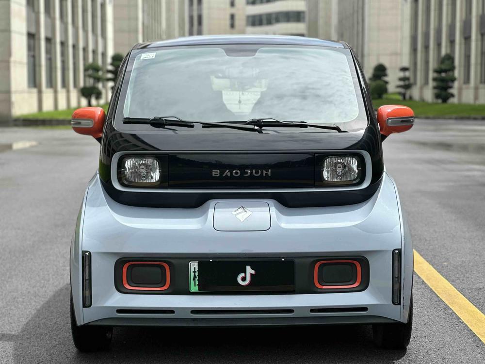 Baojun KiWi EV 2022 Designer Light Edition Lithium Ternary – фото 2
