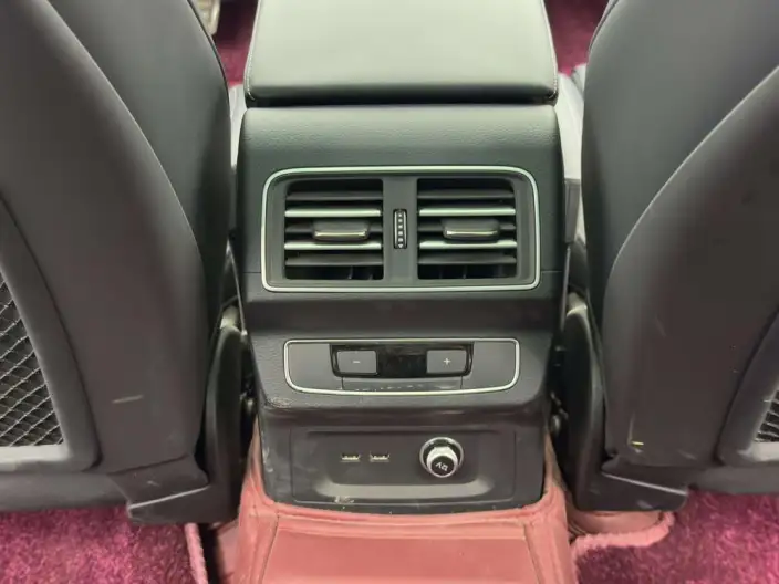 Audi Q5L 2025 Model 40TFSI Luxury Dynamic Model – фото 7