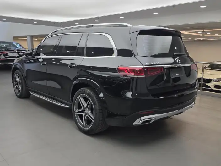 Mercedes-Benz GLS 2023 Model GLS 450 4MATIC Fashion Model – фото 4
