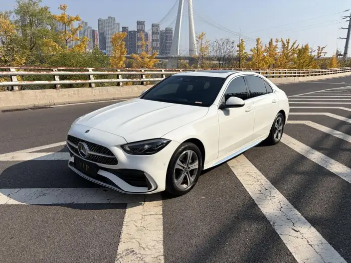 Mercedes-Benz C-Class 2022 Model C 200 L Sports Edition – фото 1