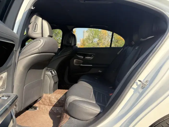Mercedes-Benz C-Class 2022 Model C 200 L Sports Edition – фото 9
