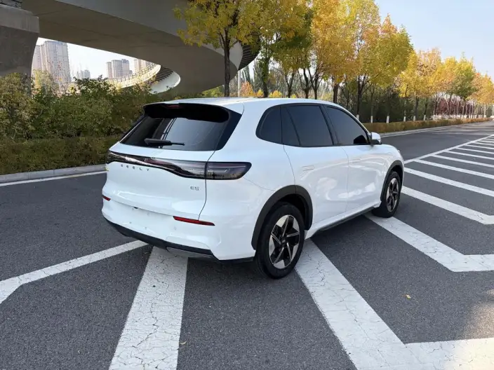 Geely Galaxy E5 2024 Model 440km Tiggo Edition – фото 6