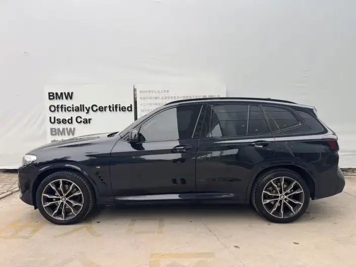 BMW X3 2023 Model xDrive30i Leading Model M Night Set – фото 3