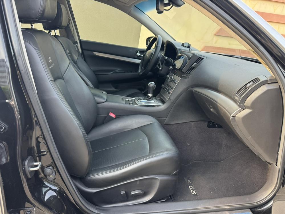 Infiniti G Series 2013 G25 Sedan Luxury Sport – фото 17