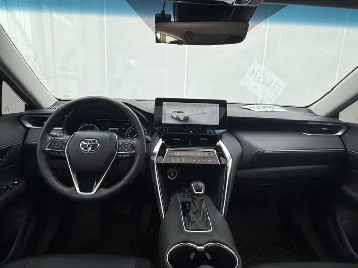 Venza 2023 Model 2.0L CVT 2WD Deluxe Edition – фото 9