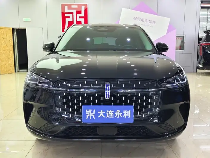 Lincoln Corsair 2024 Model 1.5T 2WD Exclusive Hybrid version – фото 2