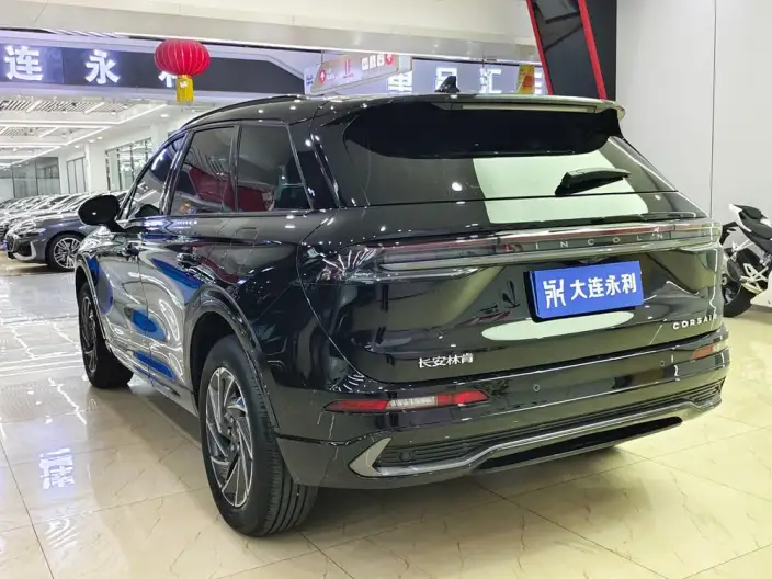 Lincoln Corsair 2024 Model 1.5T 2WD Exclusive Hybrid version – фото 4