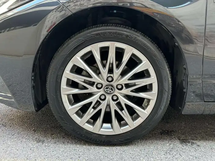 Toyota Avalon 2022 Model Hybrid 2.5L XLE Premium Edition – фото 7