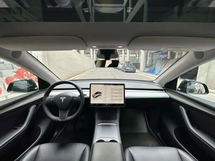 Model Y 2024 Model Rear-wheel drive version – фото 9