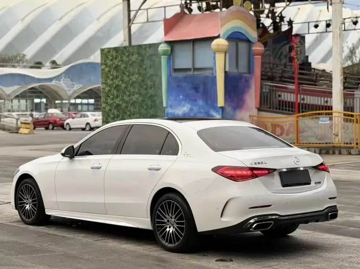 Mercedes-Benz C-Class 2023 Model Facelift C 260 L Sports Edition – фото 3