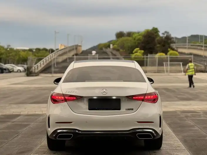 Mercedes-Benz C-Class 2023 Model Facelift C 260 L Sports Edition – фото 4