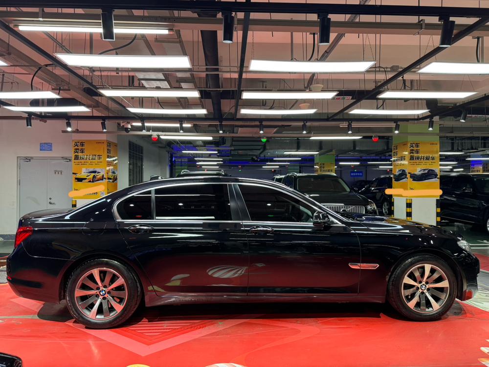 BMW 7 Series 2013 730Li Advantage – фото 7