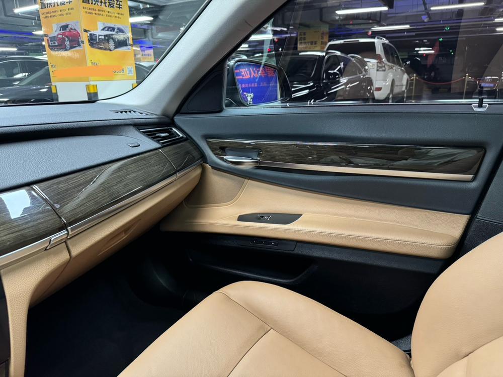 BMW 7 Series 2013 730Li Advantage – фото 21