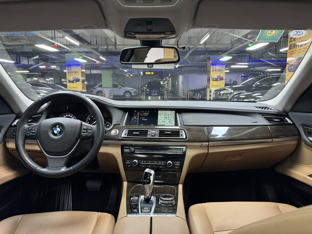 BMW 7 Series 2013 730Li Advantage – фото 28
