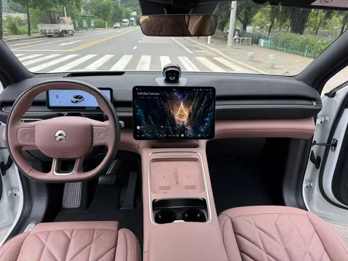 NIO EC6 2025 Model 75kWh – фото 6