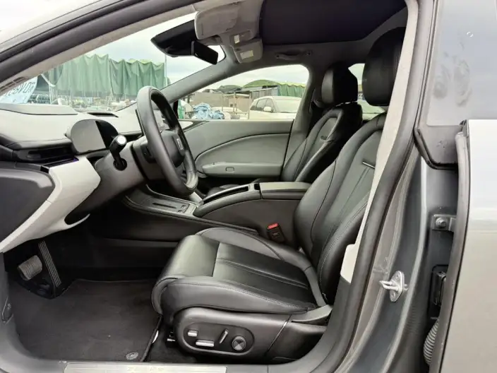 ZEEKR 007 2024 Model 4WD Smart Driving Edition 75kWh – фото 9