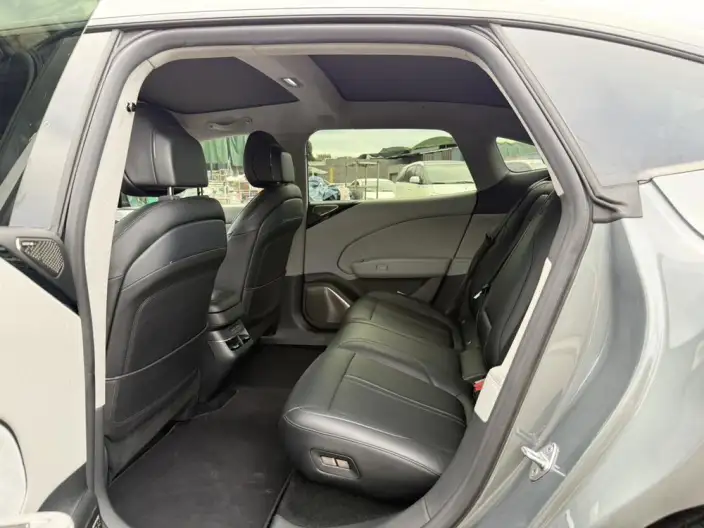ZEEKR 007 2024 Model 4WD Smart Driving Edition 75kWh – фото 10