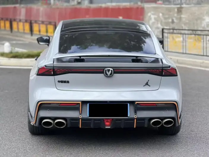 Changan UNI-V 2022 Model 1.5T Sports Edition – фото 5