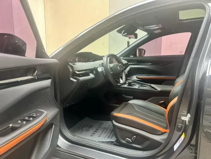 Changan UNI-V 2023 Model 1.5T Noble Model – фото 7