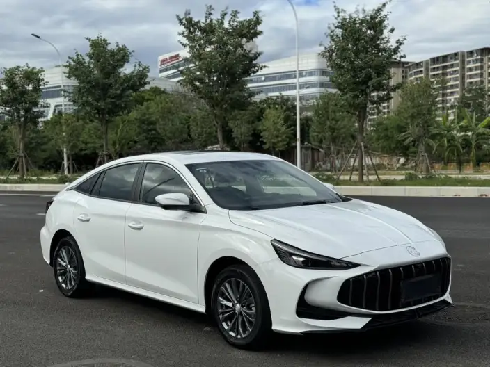 MG5 2026 Model 180DVVT Global Deluxe Edition – фото 3