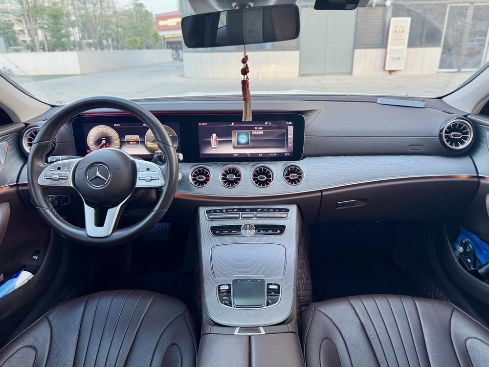 Mercedes-Benz CLS 2020 CLS 300 Luxury – фото 8