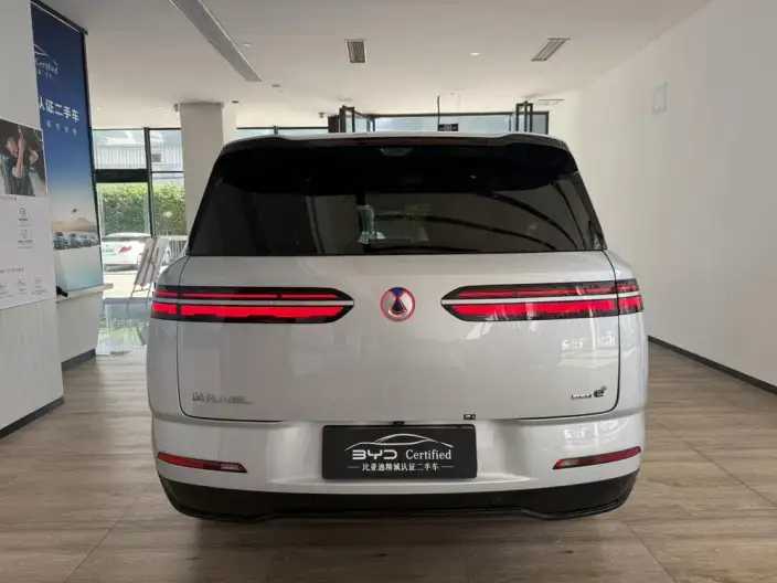 Denza N8L DM 2025 Model Flagship Model – фото 5