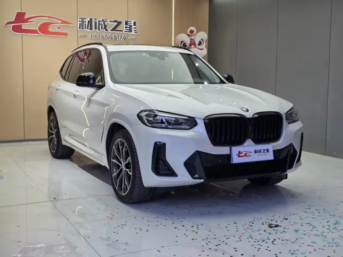 BMW X3 2023 Model xDrive30i Leading Model M Night Set – фото 3