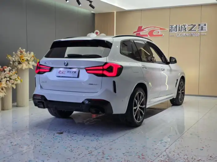 BMW X3 2023 Model xDrive30i Leading Model M Night Set – фото 6